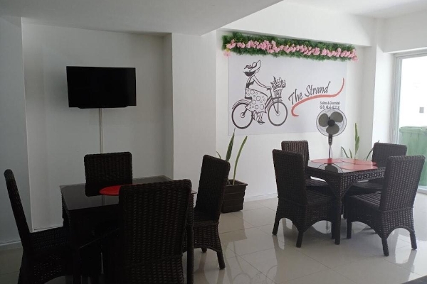 Hotel The Strand Suites and Dormitel (Davao)